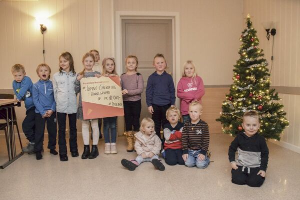 Gøy med familiekveld på Jomås