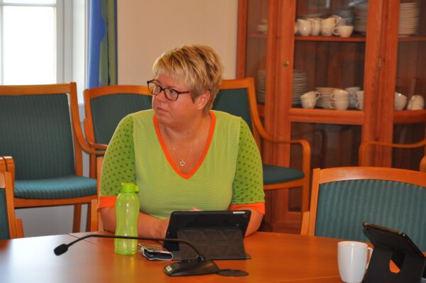 Inngår avtale med fylkeskommunen
