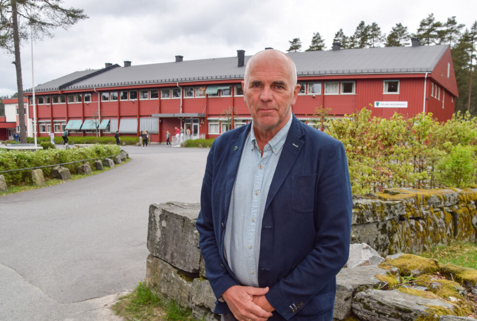 INNLEGG: Ordfører Ove Gundersen har skrevet et leserinnlegg om lekser ved skolene i Froland. Her avbildet i forbindelse med en tidligere sak. FOTO: RAYMOND ANDRE MARTINSEN