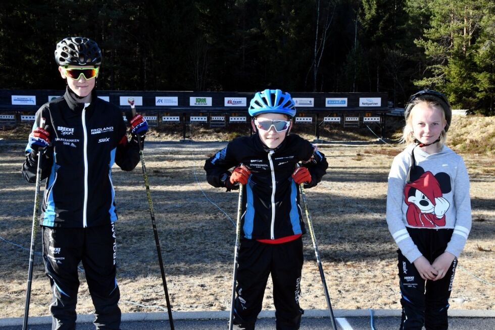 I GANG: Trekløveret Vemund, Eskil og Elise Grønlund var fornøyd med å kunne være tilbake på trening.
