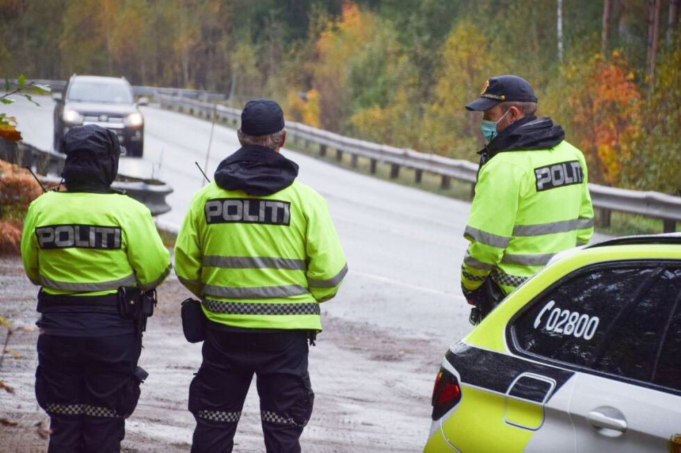 MOBILBRUK:  I 2022 var det en nedgang i antall bøter knyttet til mobilbruk og kjøring i Agder. Det kommer frem i en pressemelding fra trafikkorganisasjonen Ung i trafikken. 																		ARKIVFOTO: RAYMOND ANDRE MARTINSEN