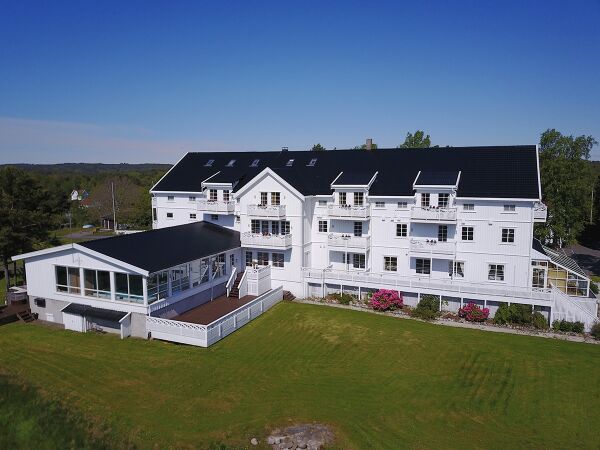 Flott 90-åring i ny drakt