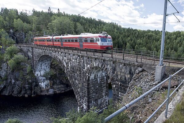Arendalsbanen får nye drivere