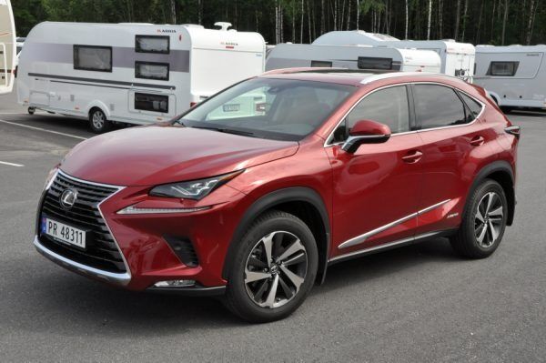 Lexus NX300h - drømmebilen for autofile?