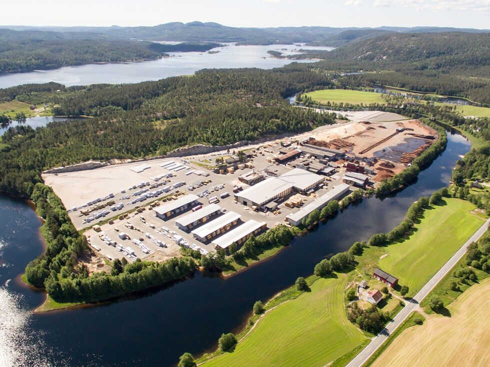 SATSER: Snart starter grunnarbeidene for tomt til Bergene Holms planlagte Biozin-fabrikk til 3,5 milliarder kroner ved avdelingen på Nidarå i Åmli. FOTO: BERGENE HOLM