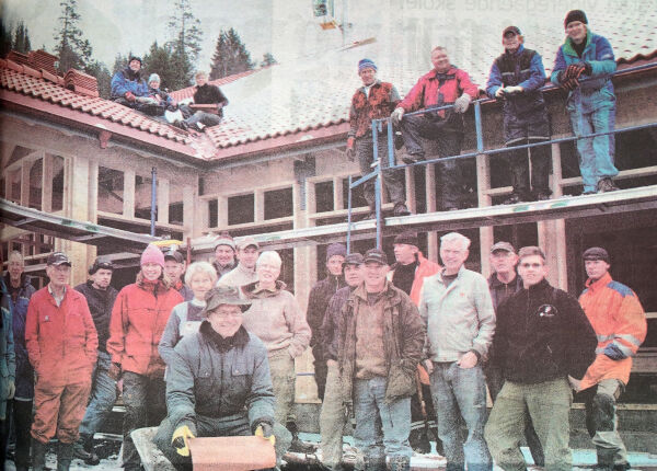 Dette dominerte nyhetsbilde i Froland i november 2005