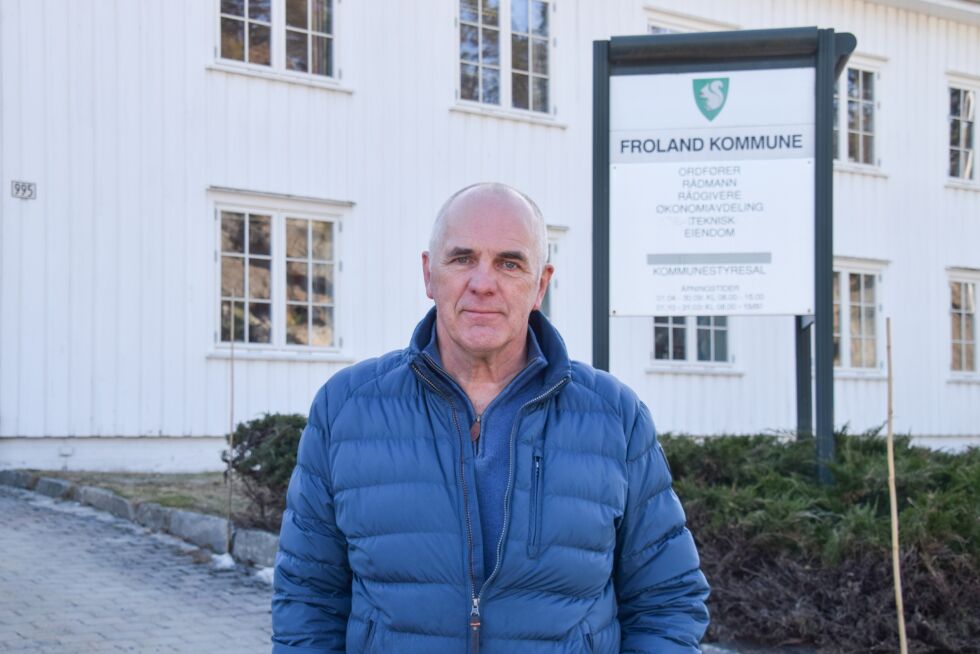 EIENDOMSSKATT: Ordfører Ove Gundersen forteller at Froland kommune får inn over 25 millioner totalt på eiendomsskatten i 2022. FOTO: RAYMOND ANDRE MARTINSEN