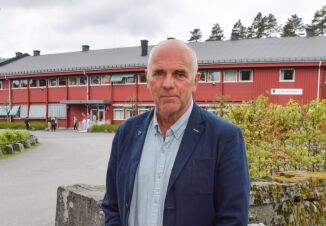 Vil høyere inntekter føre til mindre kutt i skole og omsorg?