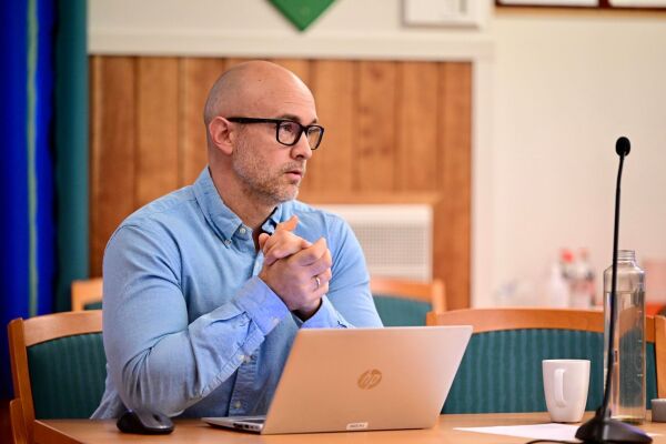 Froland blant kommunene med minst økonomisk handlerom
