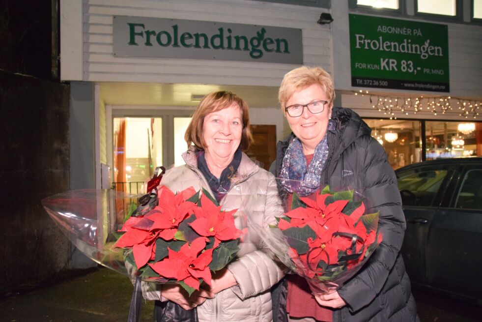 ENGASJERTE: Olaug Pedersen og Anne Lise Haugås har ryddet stier og merket turløyper på  nytt. For det får de Frolendingens julestjerne. FOTO: Raymond Martinsen.