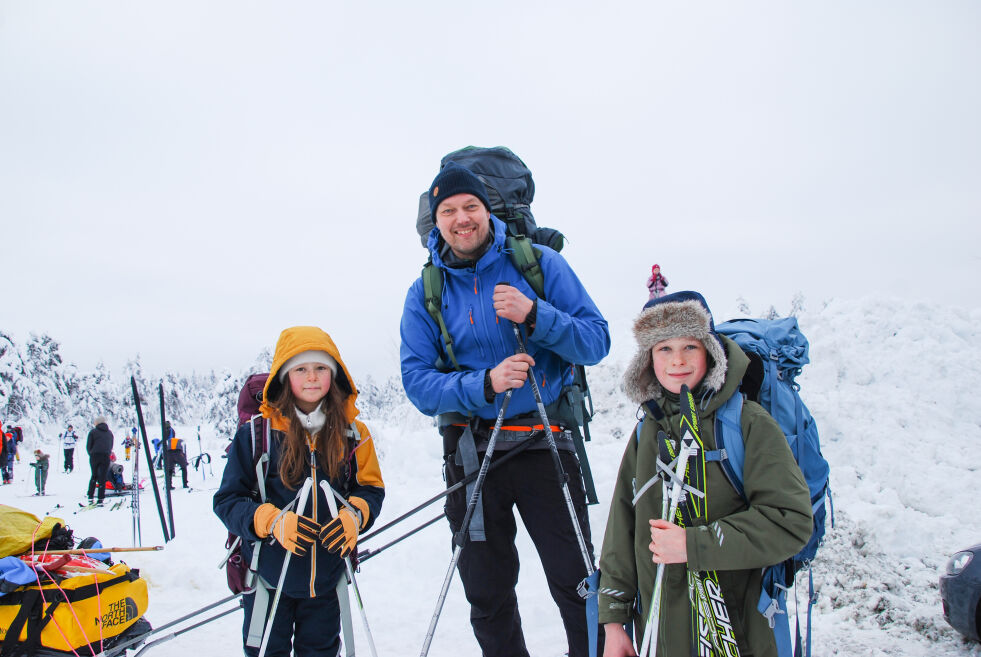 Pappa André Langås Johansen med barna Amalie 9 år og Andreas 12 år. ALLE FOTO: ANNA JOHANNE SVEINUNGSEN