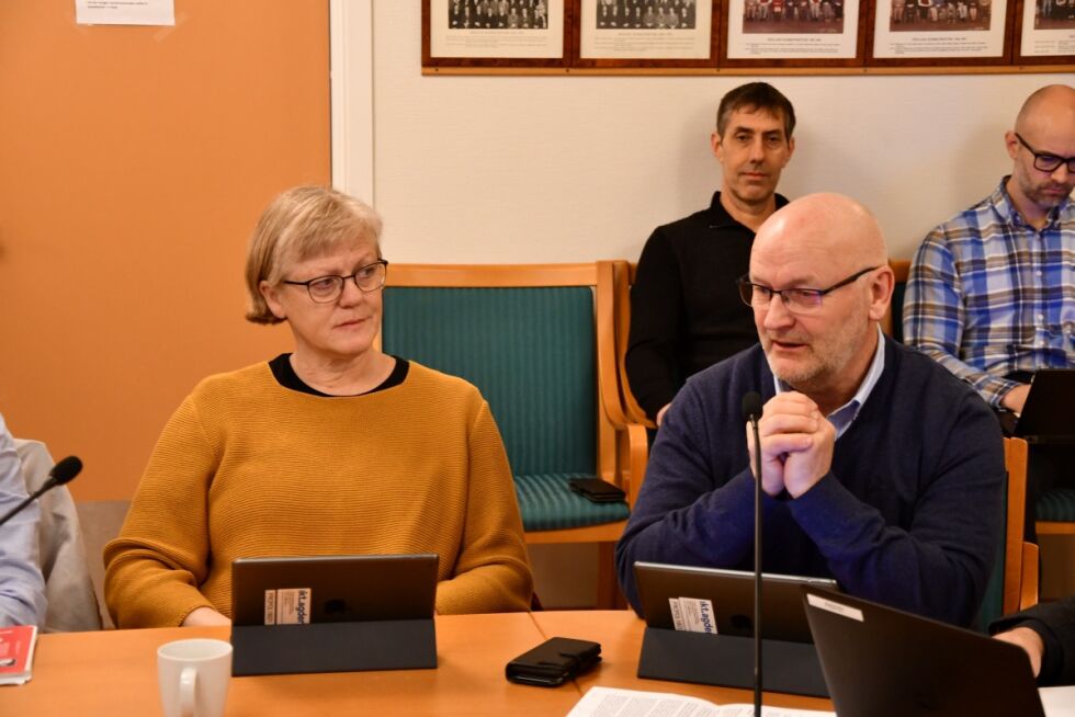 SAMSTEMTE: Målfrid Viksnes (KrF) og Øyvin Froland (Ap) var enige i at administrasjonens vedtak var korrekt.