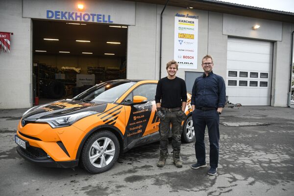 Får sjekke dekka inn på hotell