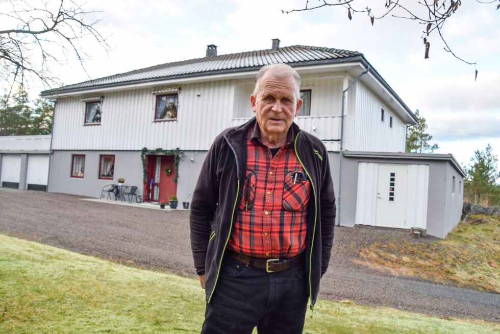 MÅNEDENS FROLENDING: Svein Edmund Kristiansen (74) er etter mange tips, kåret til månedens froleding i desember. FOTO: RAYMOND ANDRE MARTINSEN