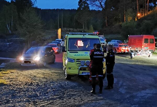 Mann til sykehus etter å ha blitt skallet ned