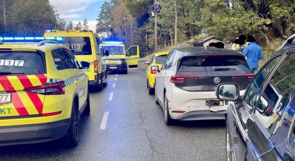 Kjørte i hverandre på Frolandsveien