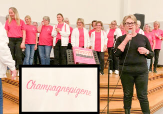 Champagnepigene samlet fullt hus hos Pensjonistforeningen!