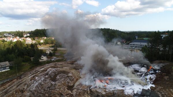 Full fyr i skytematter på Blakstadheia