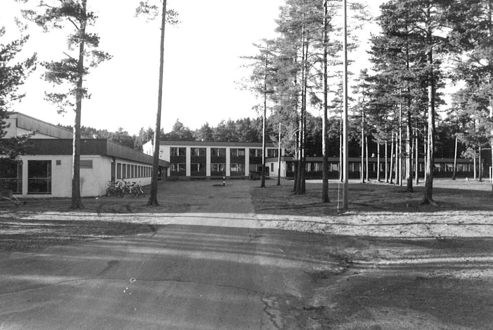 FØR: Ukens foto er fra Froland ungdomsskole på Mjølhusmoen i 1989. FOTO: FROLAND HISTORIELAG