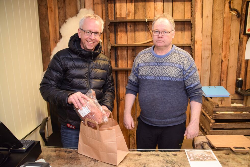 STYRKING: Jon Olav Østebøvik og Jonny Kile er på jakt etter investorer til Mykland Vilt, som vil utvide. FOTO: RAYMOND ANDRE MARTINSEN
