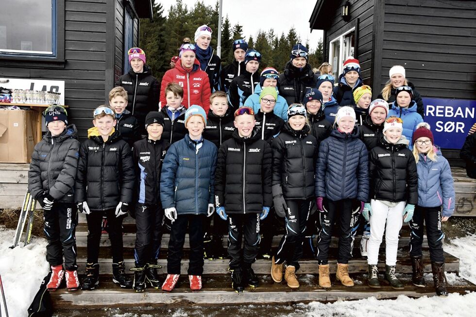 SAMLET: Her er utøverne fra Froland IL skiskyting som fullførte helgens kretsmesterskap i skiskyting da sprinten ble avviklet søndag ettermiddag på Kringla.
