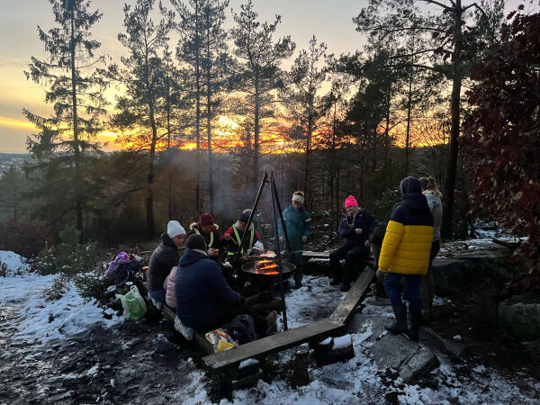 Stemningsfull julegrantenning på Krossåsen