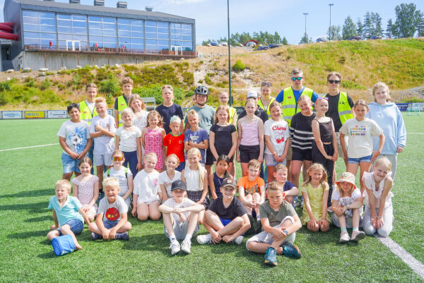 Aktiviteter for barn gir sommerjobb for ungdom