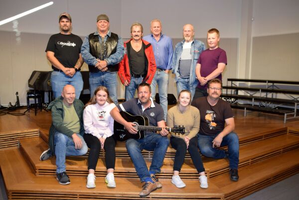 - Blir ett musikalsk fyrverkeri