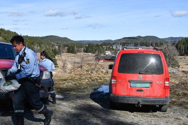 Tiltalt: - Tvunget til å stjele bilen