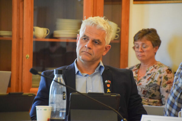 Anmeldt etter deling av dokument