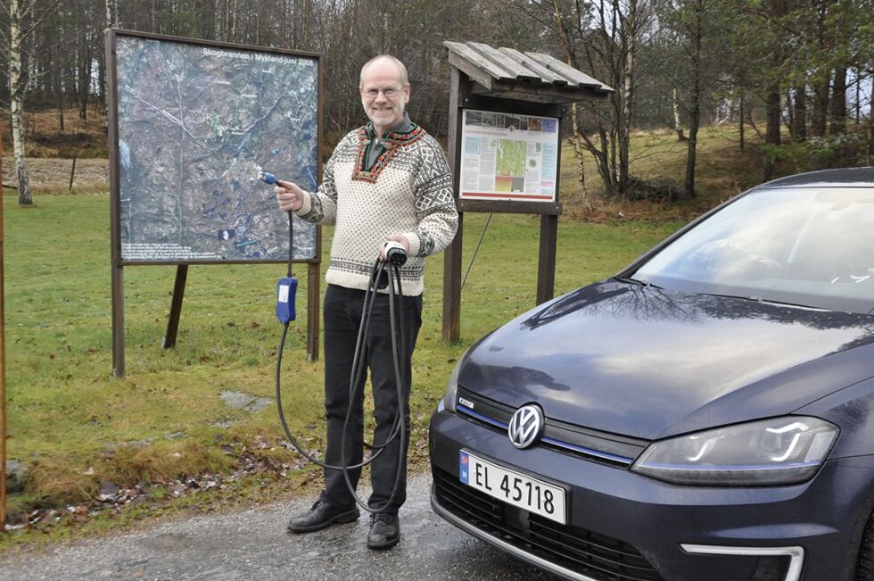 SVAR: Jan Kløvstad (V) har spurt etter status for ladestasjonen i Mykland. Nå svarer ordføreren på spørsmålet. ARKIVFOTO