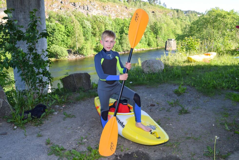 IDRETT: Elias har drevet med padling siden 2019 og synes det er veldig gøy.  FOTO: RAYMOND ANDRE MARTINSEN