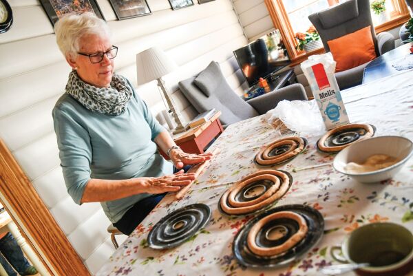 Slik får du perfekte kransekaker