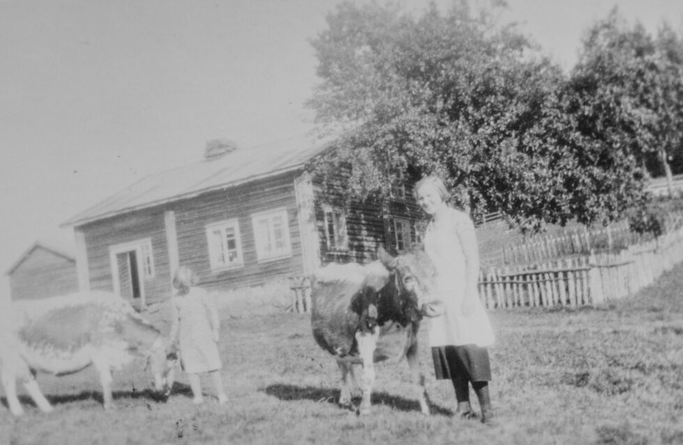 FØR: Bildet viser Bronebakken på Frigstad på 1930-tallet. FOTO: ARNE MJÅLAND / PRIVAT