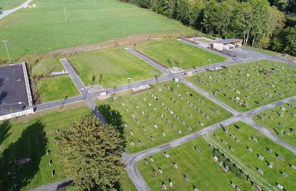 FERDIG: Utvidelsen av kirkegården er avsluttet. ARKIVFOTO