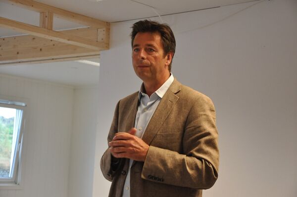 Flyskolestab på 50